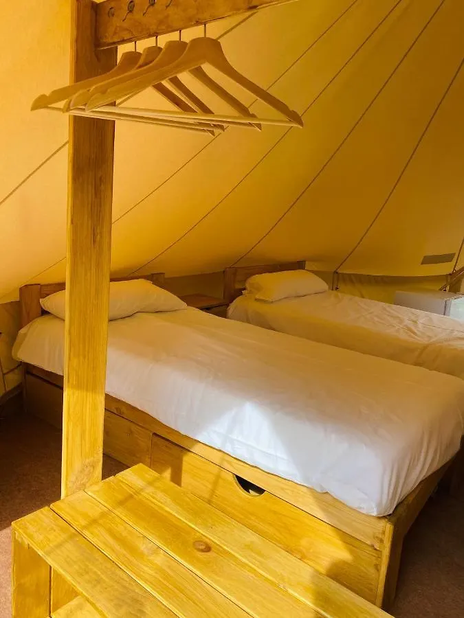 Camping Oliana Campsite