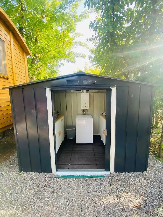 Camping Oliana Campsite