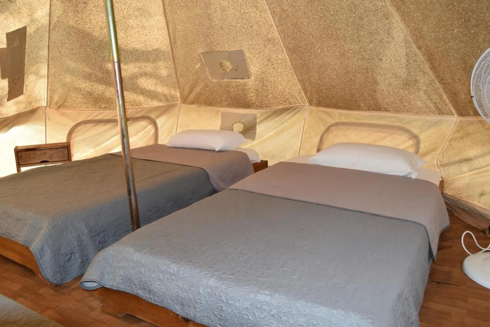 Camping Oliana 0*,  Spain