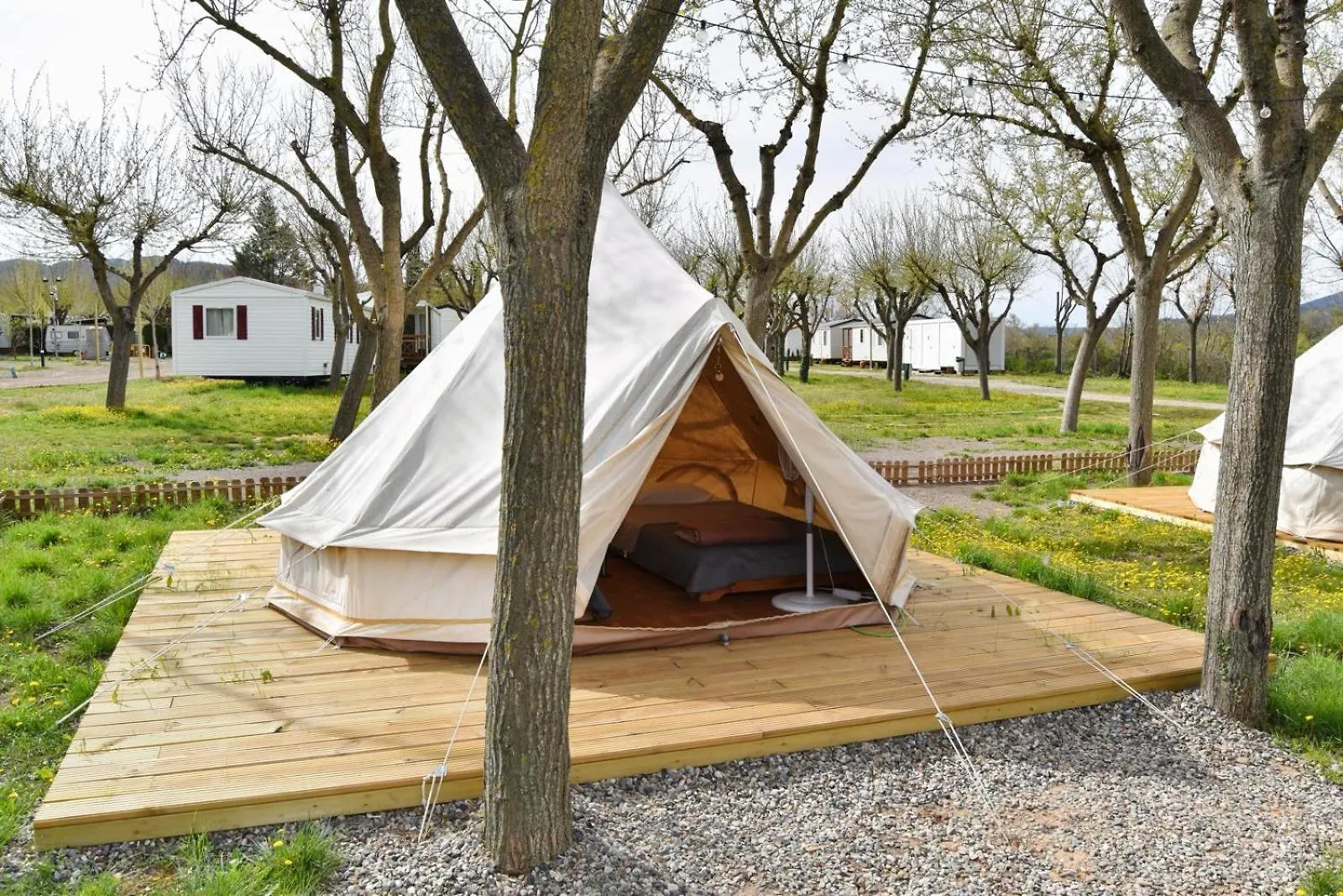 Camping Oliana